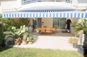 Quiet and cozy 1BR close to beach and all services